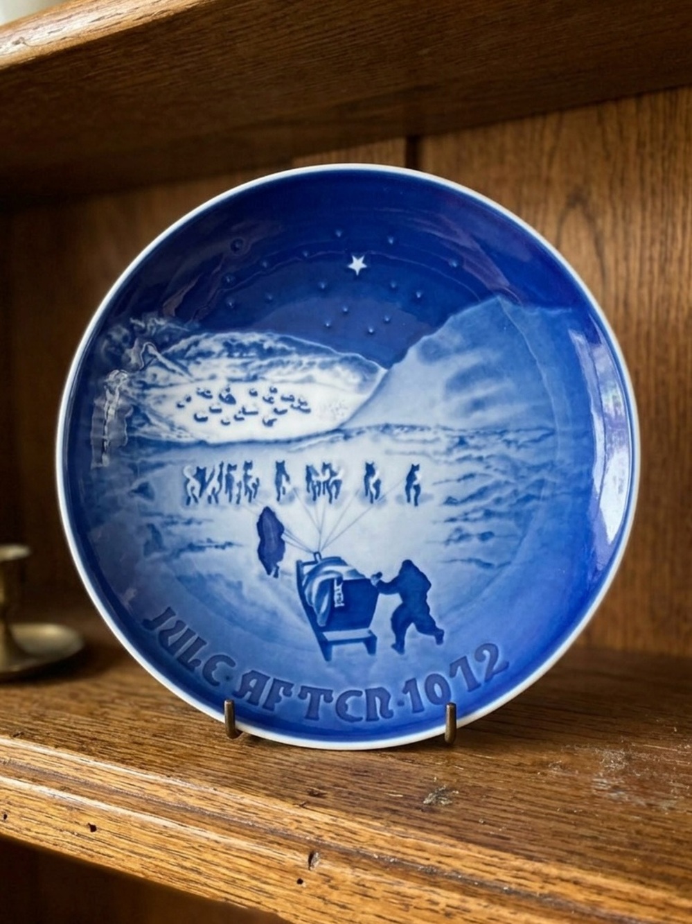 Bing & Grondahl Christmas Plate Christmas in Greenland 1972